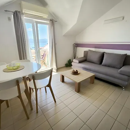 Apartment Hektorovic Poolside *